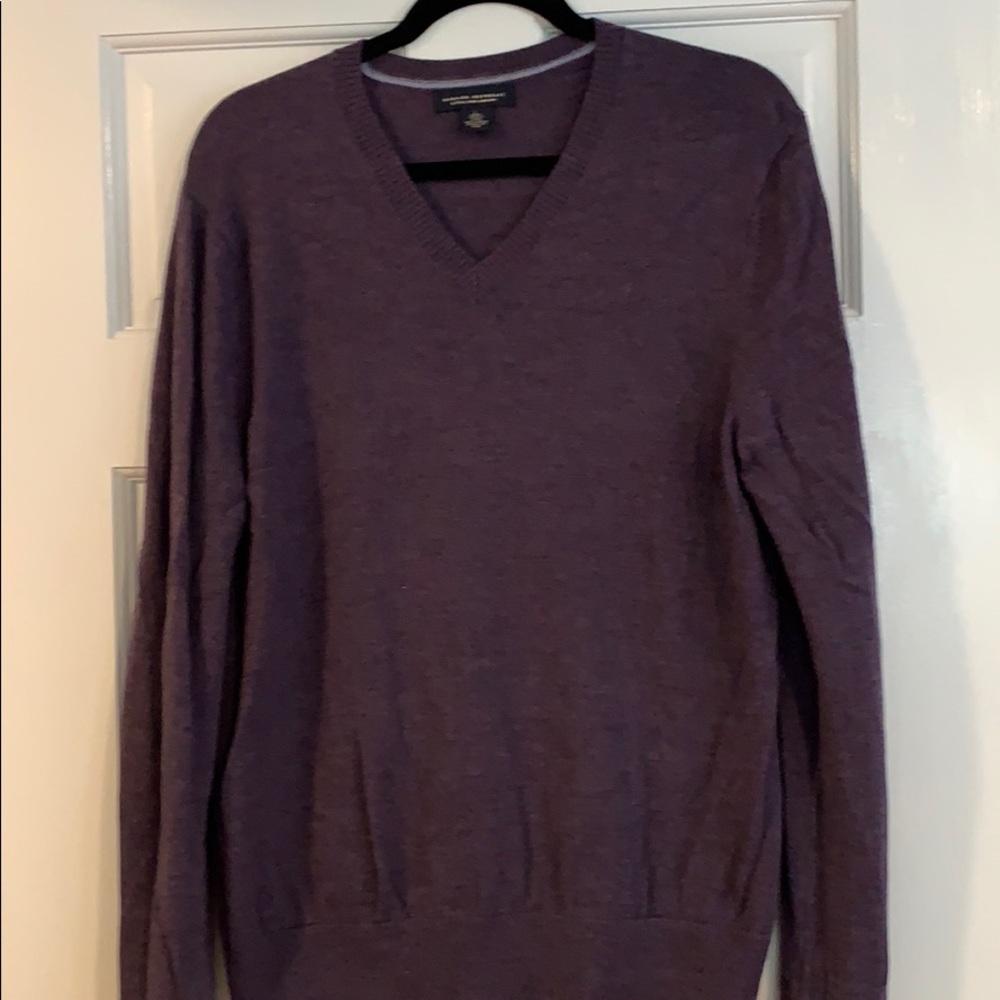 Men’s Large Banana Republic Sweater Purple